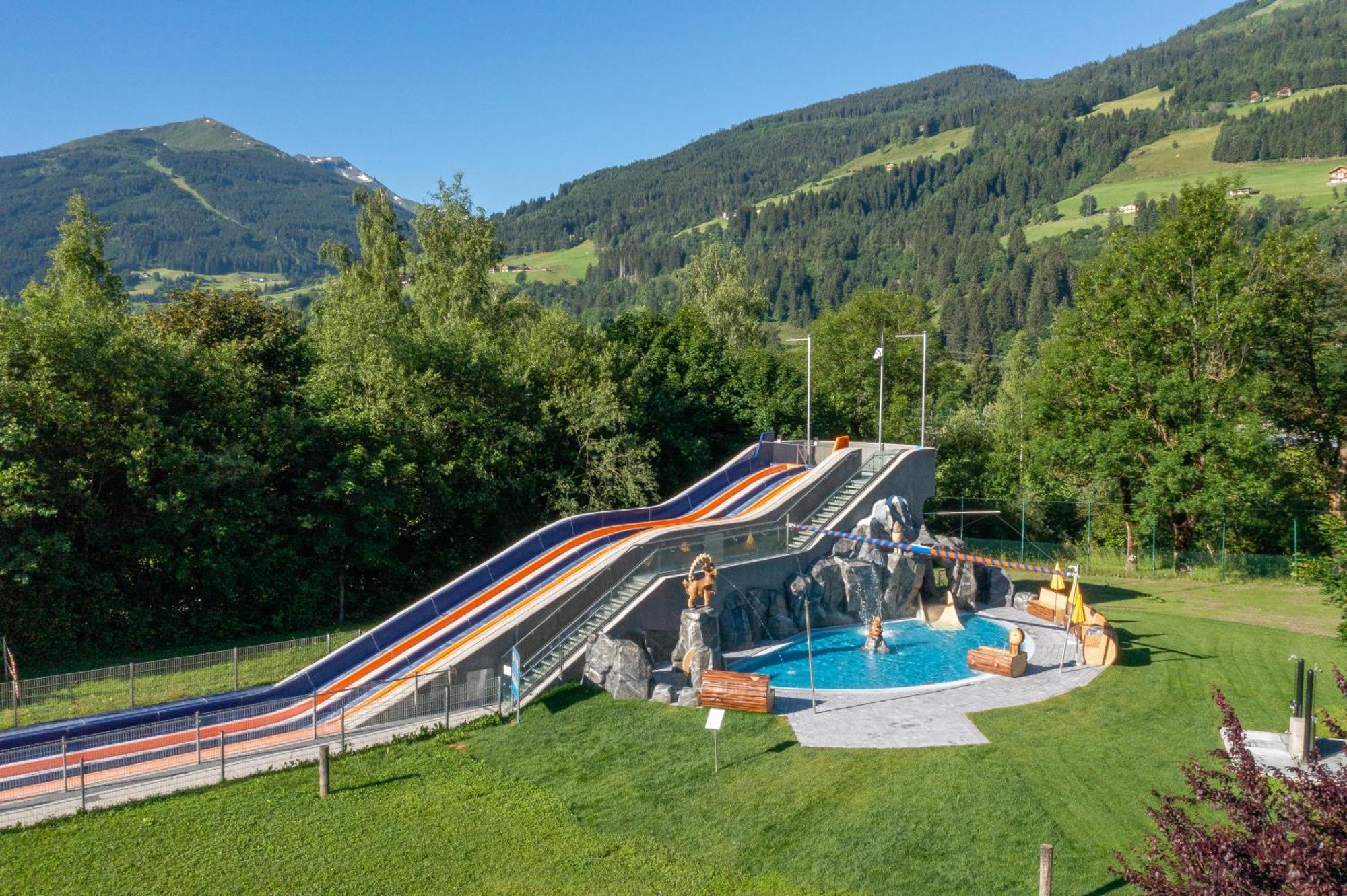 Aktiv- & Gesundheitsresort Das Gxund - Thermeneintritt Inklusive Bad Hofgastein Εξωτερικό φωτογραφία